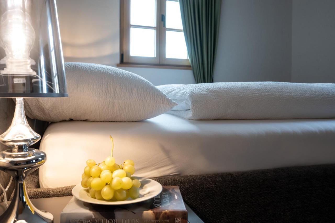 Schmitte Am Sonnenwirtsplatz Eppan In South Tyrol Apartment Appiano Sulla Strada Del Vino Luaran gambar
