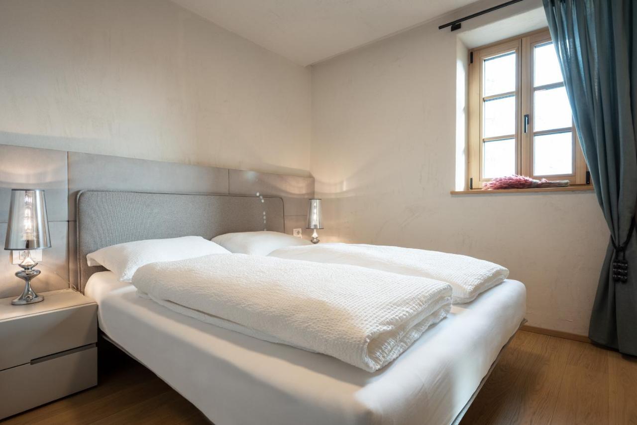 Schmitte Am Sonnenwirtsplatz Eppan In South Tyrol Apartment Appiano Sulla Strada Del Vino Luaran gambar