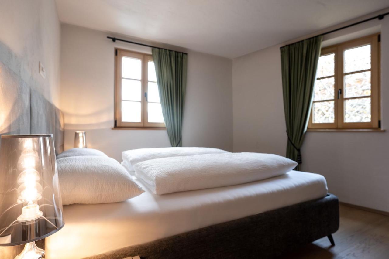 Schmitte Am Sonnenwirtsplatz Eppan In South Tyrol Apartment Appiano Sulla Strada Del Vino Luaran gambar