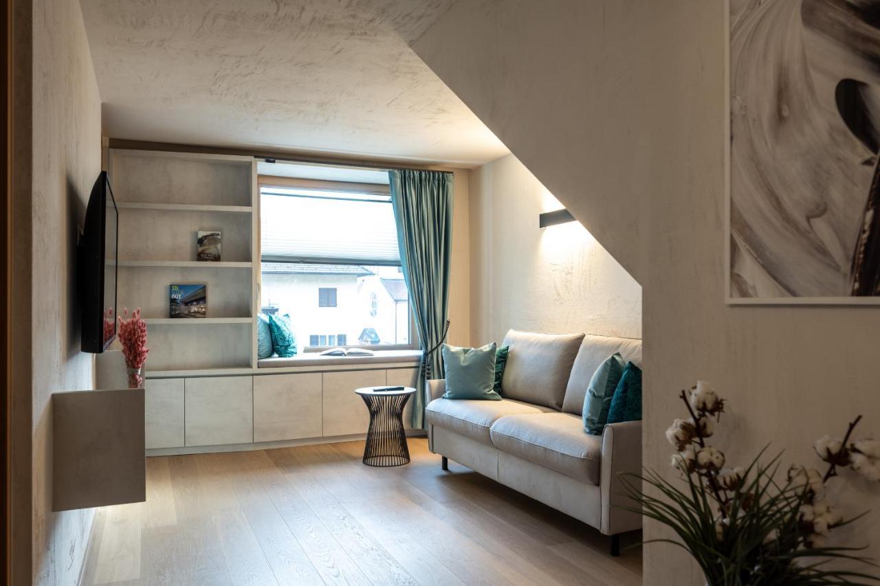 Schmitte Am Sonnenwirtsplatz Eppan In South Tyrol Apartment Appiano Sulla Strada Del Vino Luaran gambar