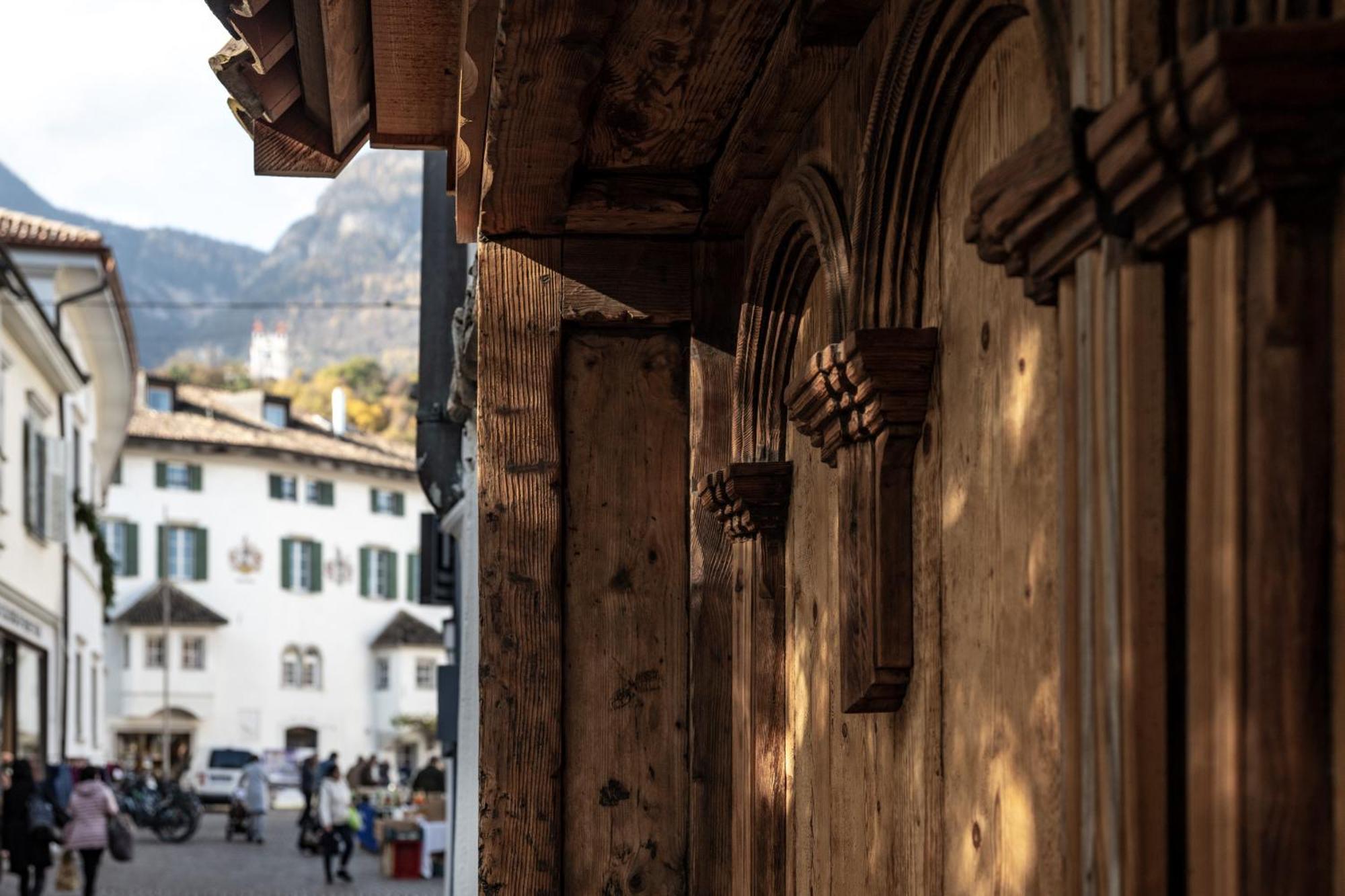 Schmitte Am Sonnenwirtsplatz Eppan In South Tyrol Apartment Appiano Sulla Strada Del Vino Luaran gambar